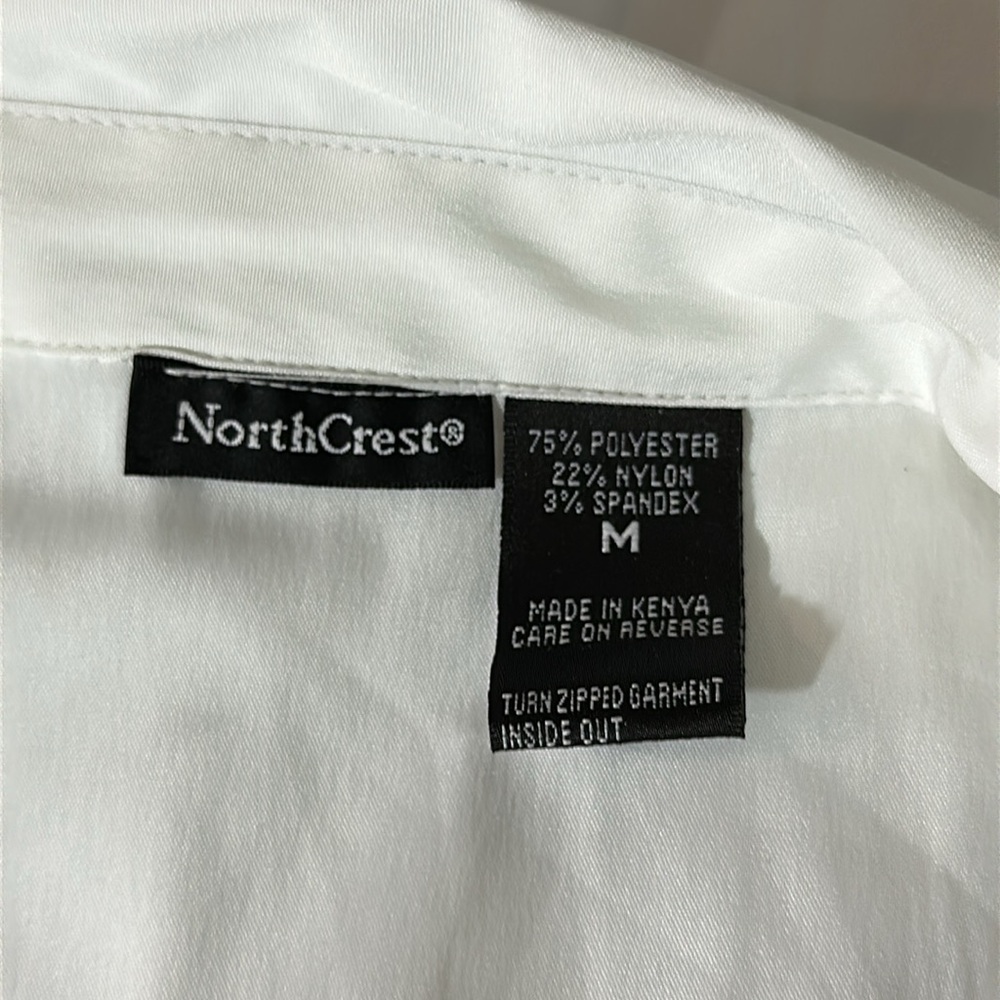 White Sleeveless Zip-Up Top size M NWT - Picture 5 of 5